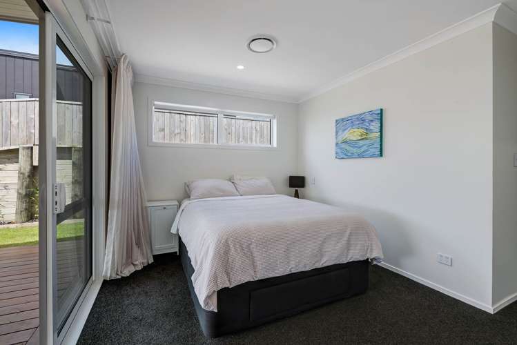 35 Hewson Drive Snells Beach_11