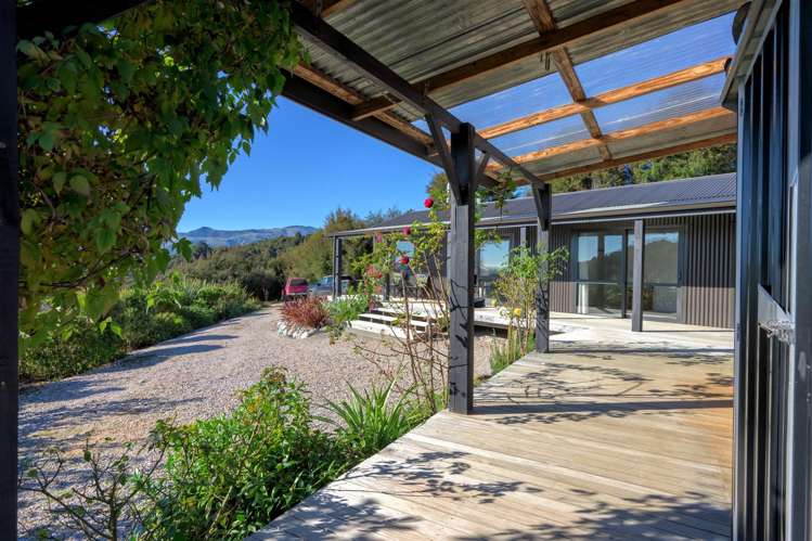 241 McCallum Road Takaka_16
