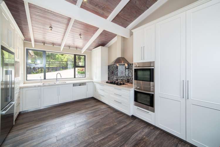 255 Okura River Road Okura_7