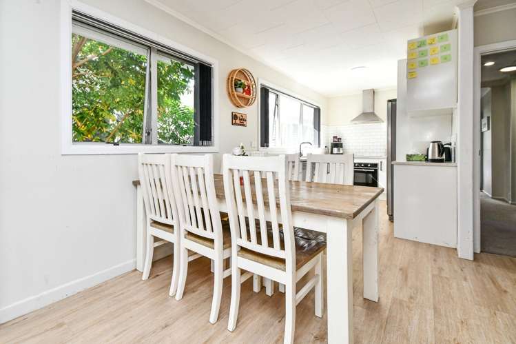 37 Mckean Avenue Manurewa_8