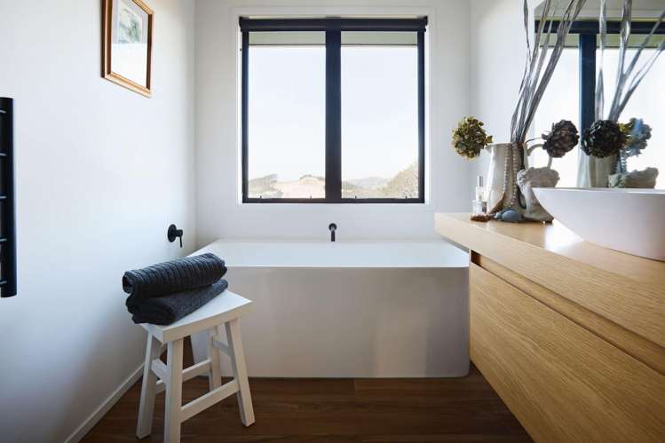 668 Kaitemako Road Welcome Bay_25