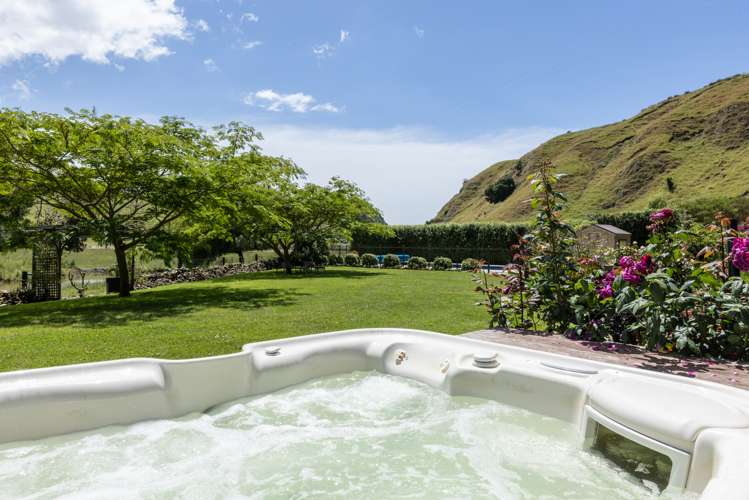 11 Mangakuri Road Central Hawkes Bay Coastal_16