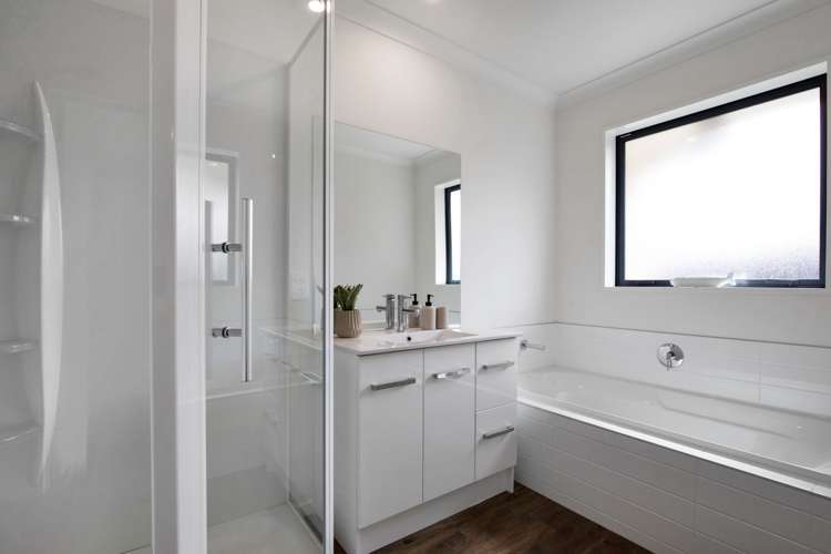 39 Moreton Green Rolleston_13