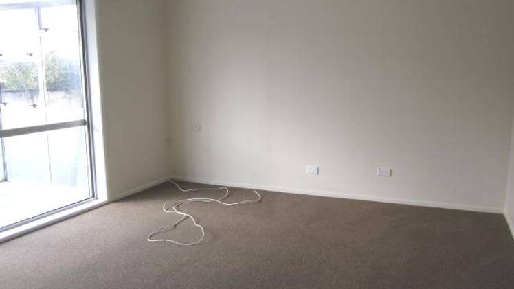 69 Lynwood Road New Lynn_5