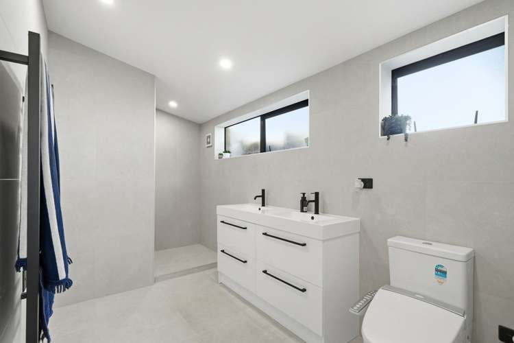 15 Starwood Lane Clifton_19