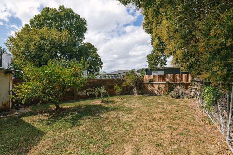 27 Cavendish Crescent Awapuni_18