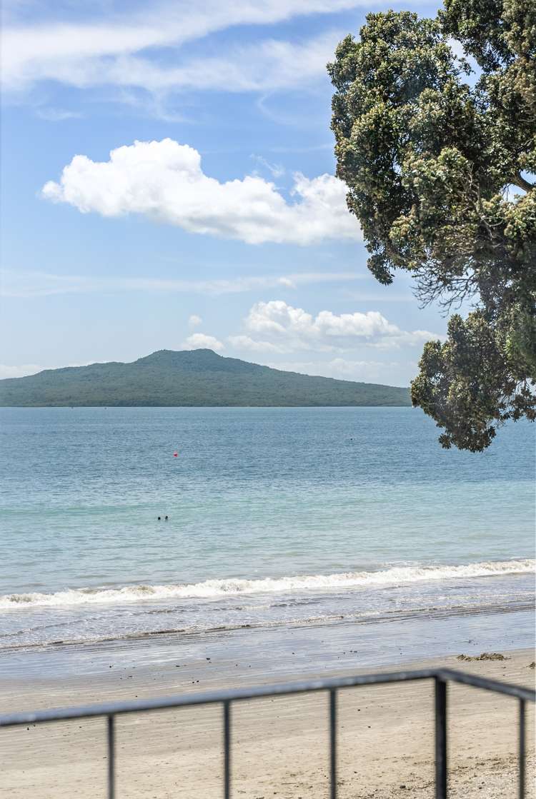 21 The Strand Takapuna_10