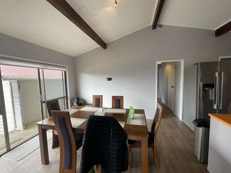 50 Eversham Road 11229_12