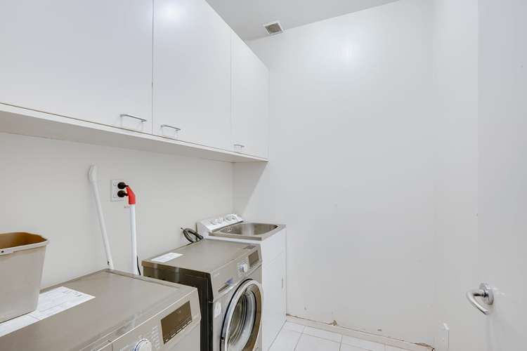 4/3 Tisdall Street 10463_14