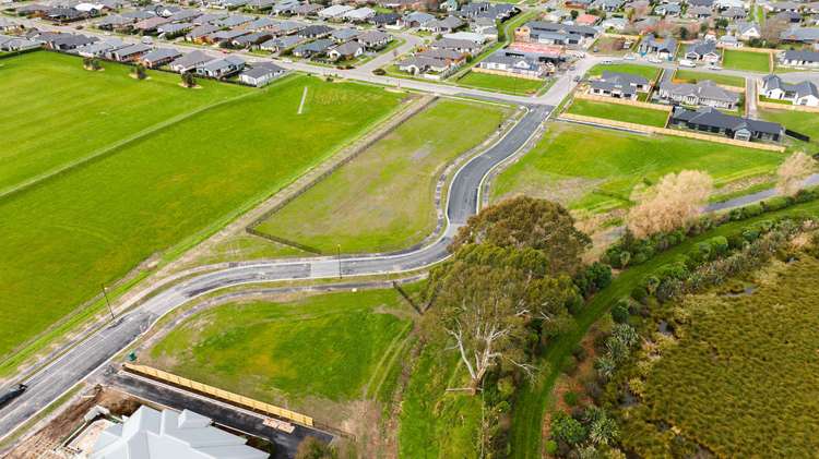 11 Kahurangi Road_4