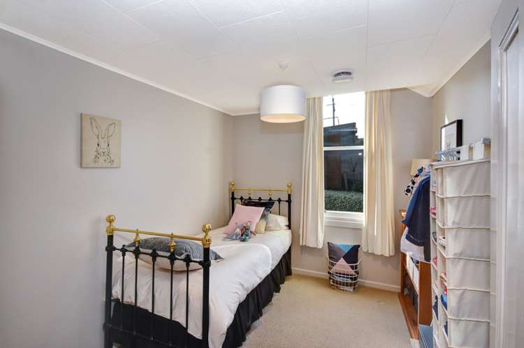 18 Shandon Road Vauxhall_16