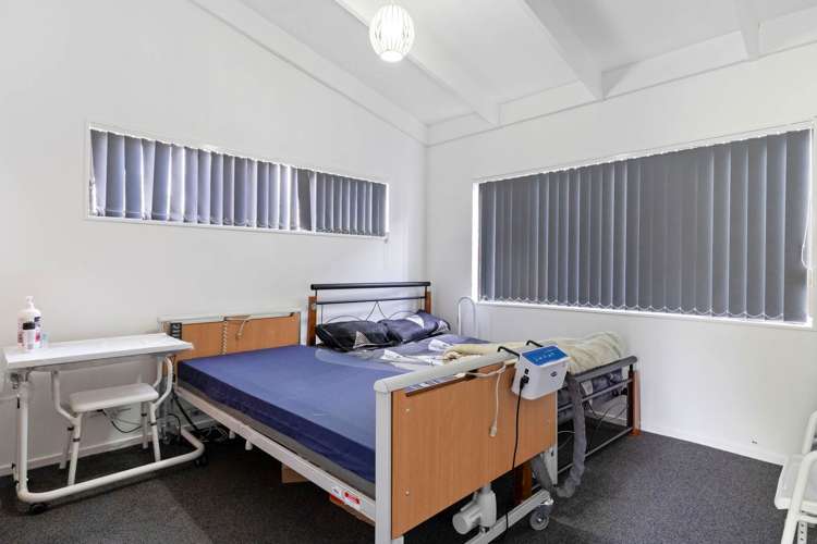 7 Juvena Place Clover Park_25