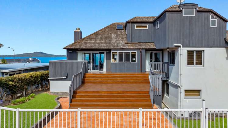 11 Katui Street Castor Bay_29