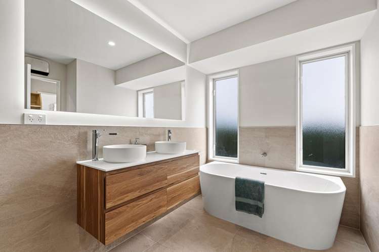 108 Glenstrae Road Redcliffs_13