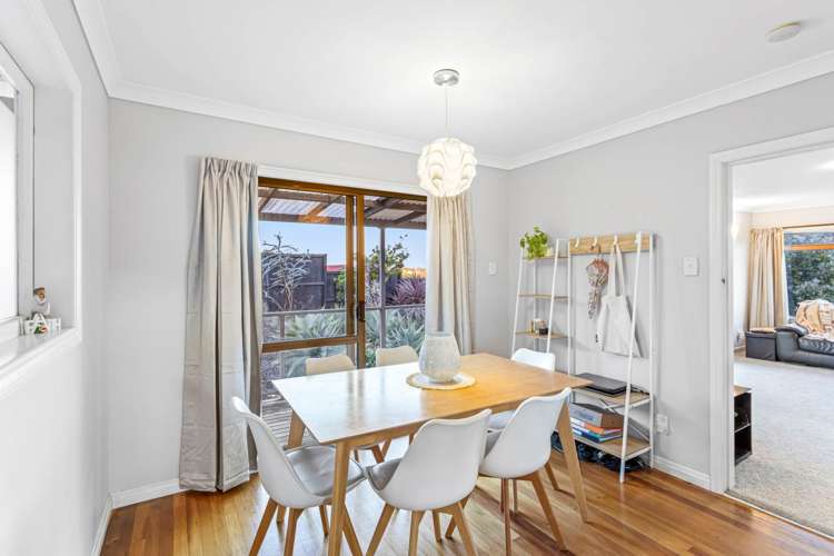 77 Brightside Road Stanmore Bay_8