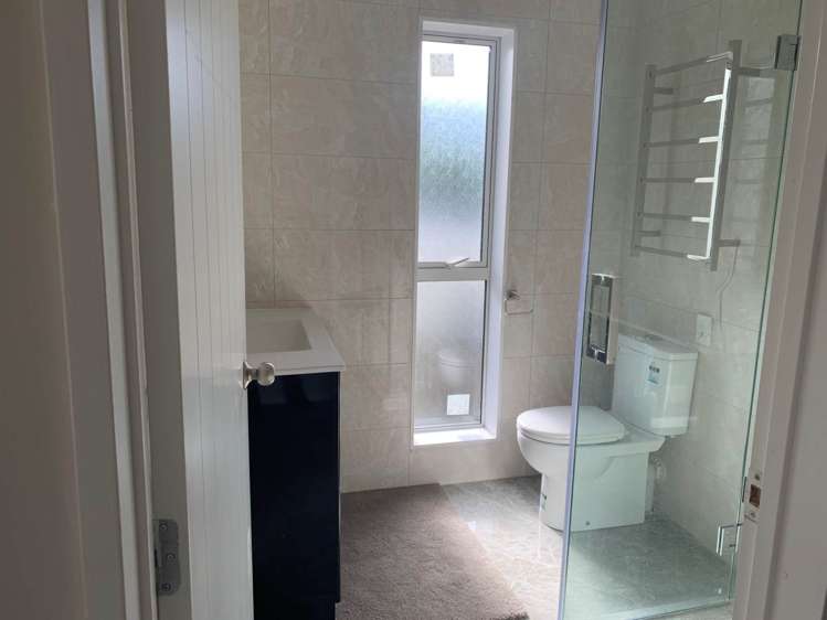 61a Kings Road Panmure_10