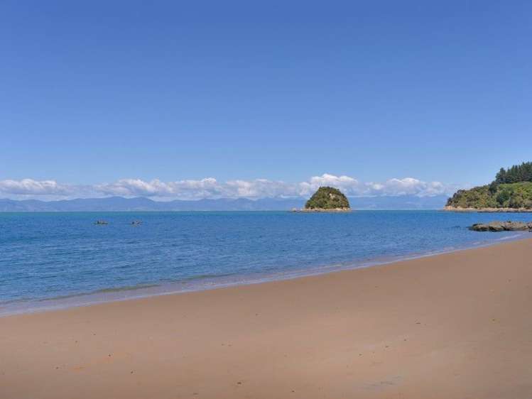 8 Moonraker Way Kaiteriteri_19