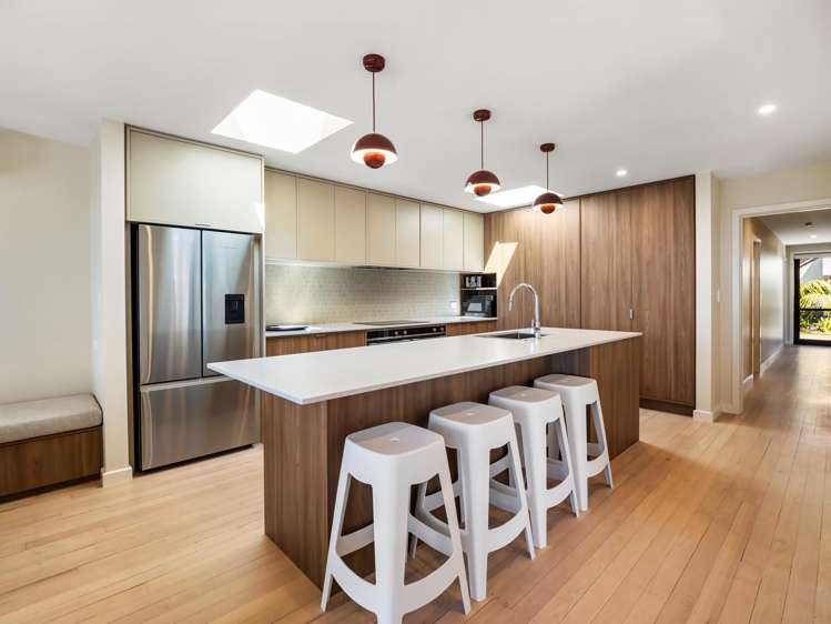 55 Marine Parade Mt Maunganui_6