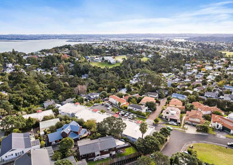 6/8 Monte Cassino Place Birkdale_9