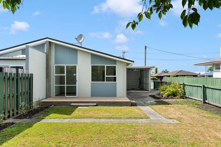 8A South Road Kuripuni_13