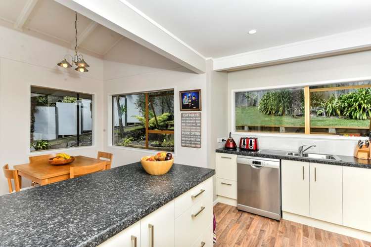 88 Canongate Street Birkdale_15