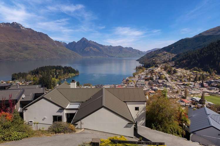 56A Belfast Terrace Queenstown Hill_25