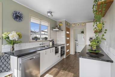 1 Greerton Road_2