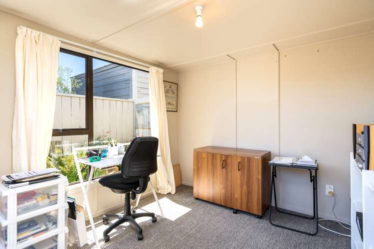 8 Hargest Crescent Saint Kilda_19