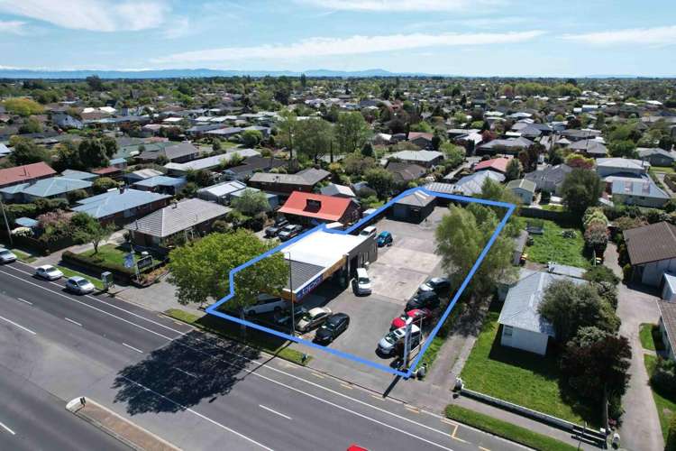 198 Yaldhurst Road_0