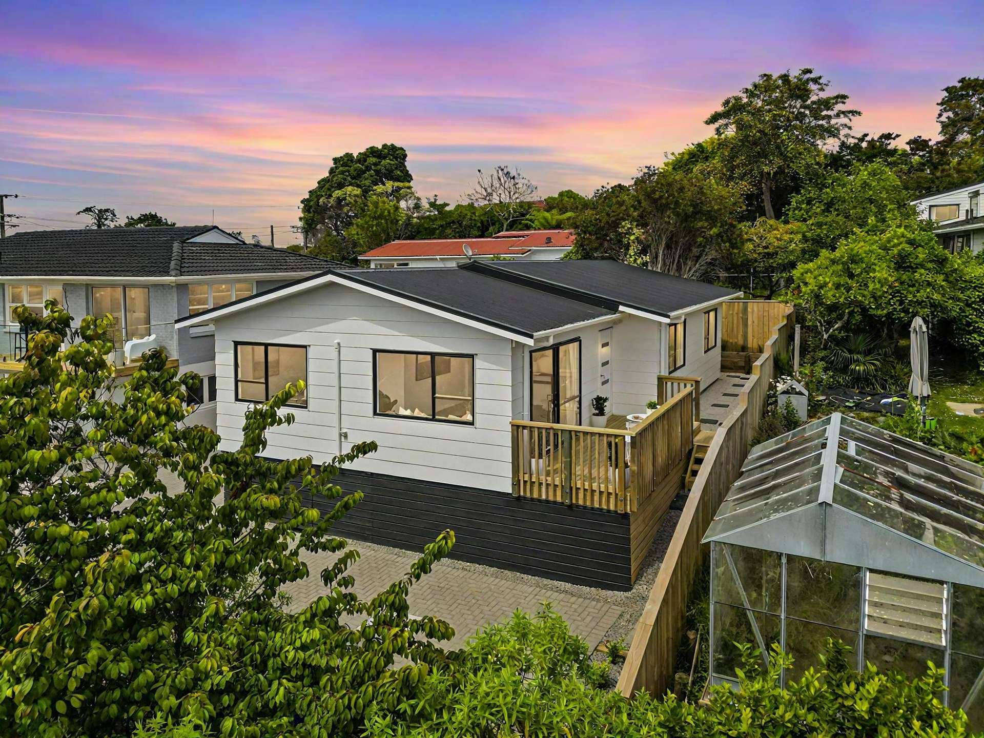 112c Roberts Road Te Atatu South_0