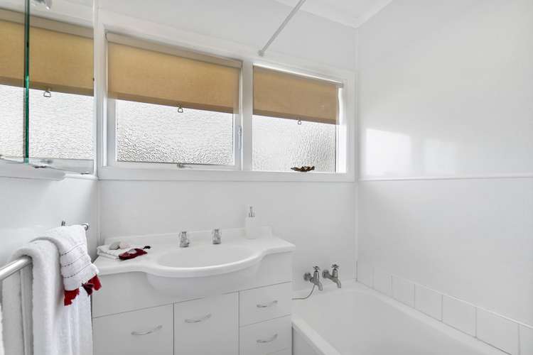 8 Waratah Street Birkenhead_8