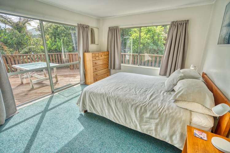 6 Ross Place Te Miko_18