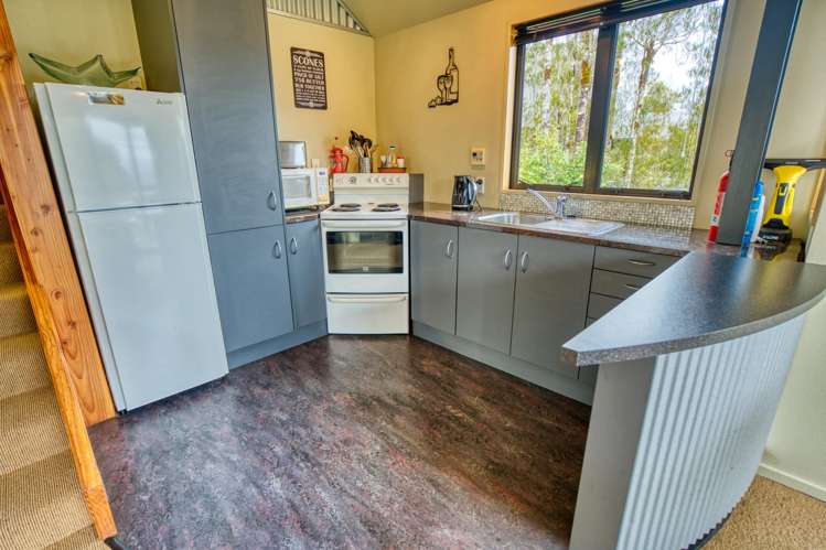 17 Korua Street Moana_7