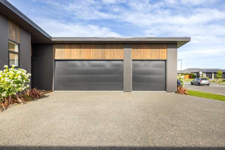 13 Russ Drive Lincoln_25