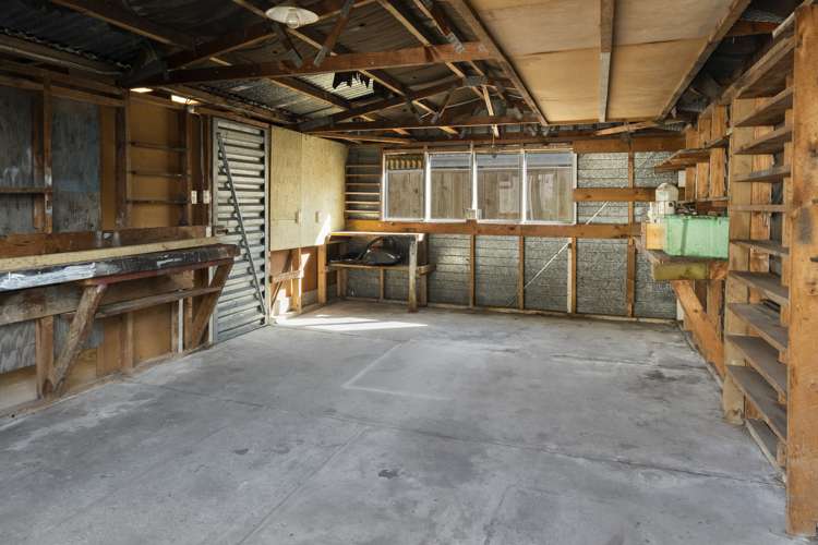 270 Seaview Road Stoke_16