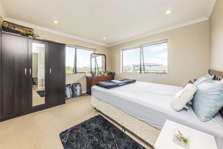 87 Naylors Drive Mangere_11