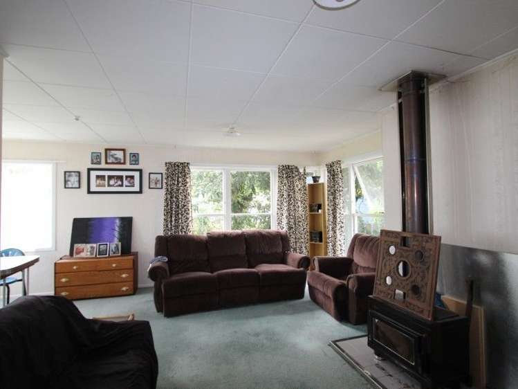 24 Victoria Street Pahiatua_9