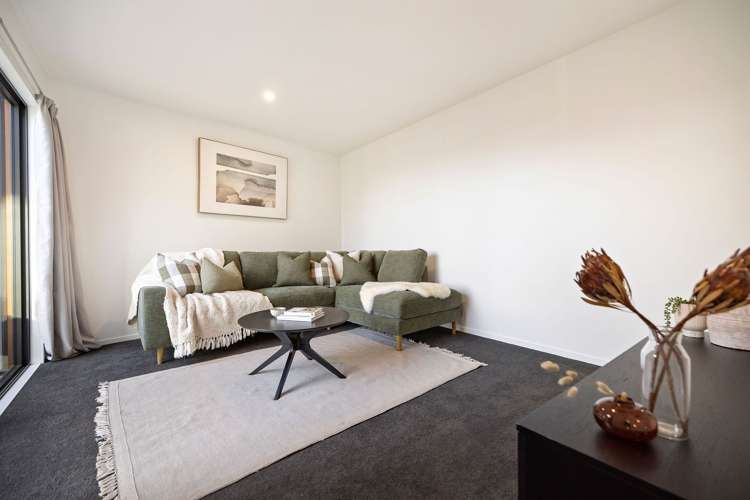 13 Falconer Rise Jacks Point_10