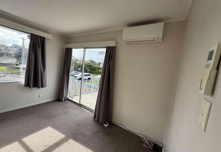 4/2 Riverview Road Panmure_2