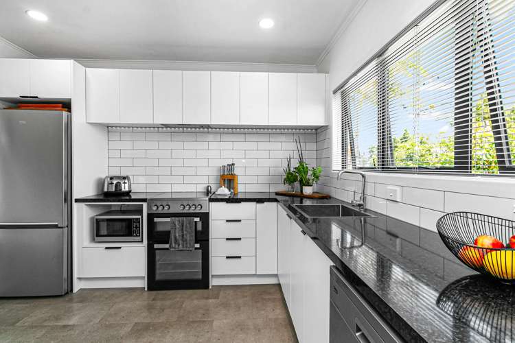 101 College Road Northcote_11