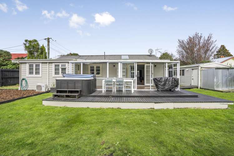 12A Heretaunga Square Silverstream_15