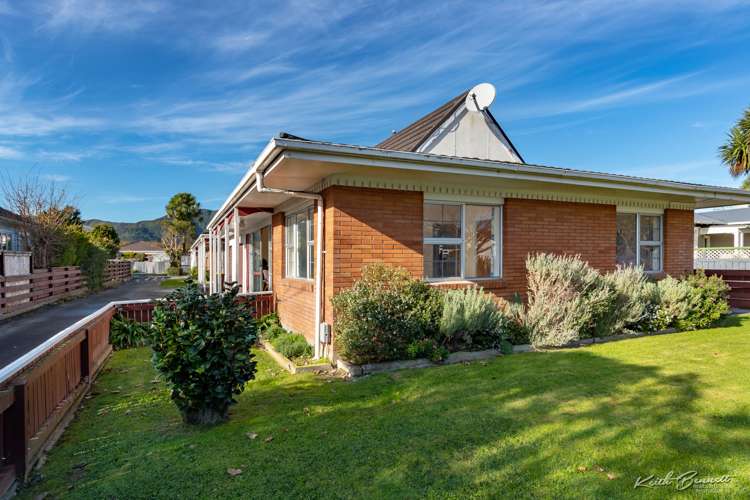 1/14 Fuller Grove Woburn_11