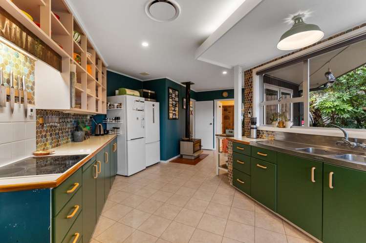 26 Gurney Road Kelson_9