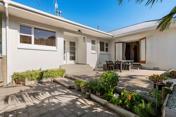 58 Churchill Road Judea_29