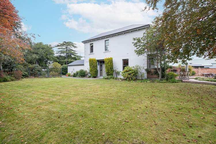 335 Church Street West End_10