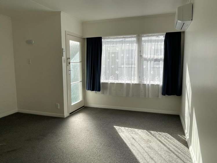 2/1A Tocker Street 1353_2