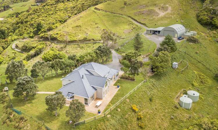 419 and 431 Takapu Road_0