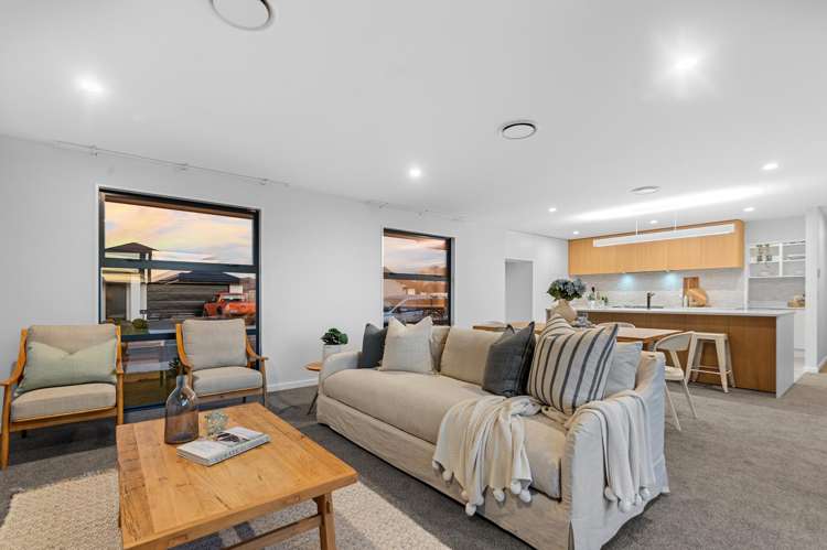 36 Stackwood Avenue Ravenswood_10