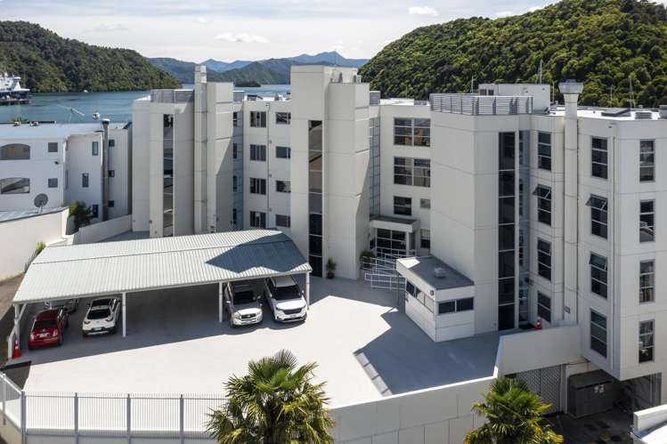 206/6 London Quay Picton_28