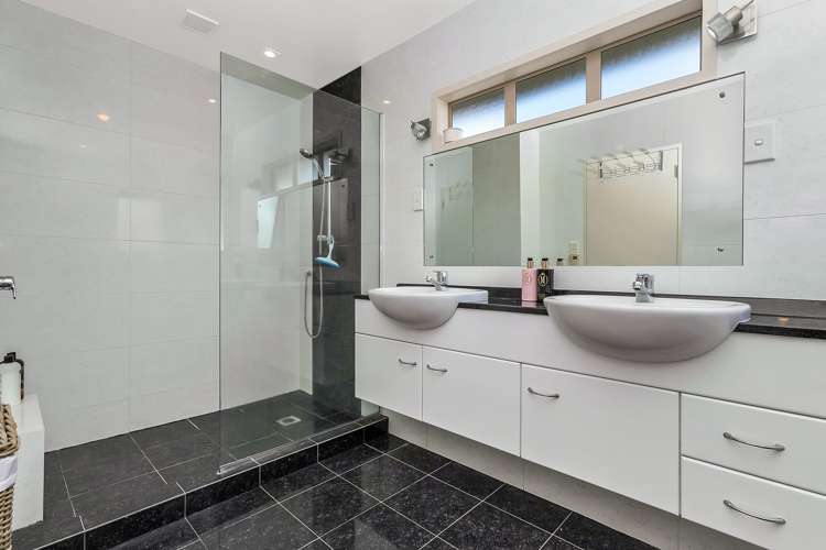 45 Oliver Street Point Chevalier_8